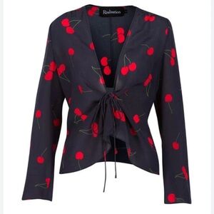 Realisation Par Bianca Cherry Top